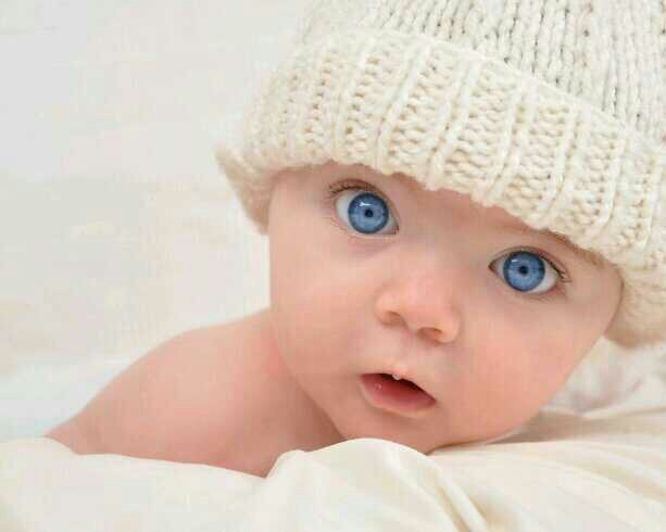 Hija de Myles y Grace hermana de Katie y Alena