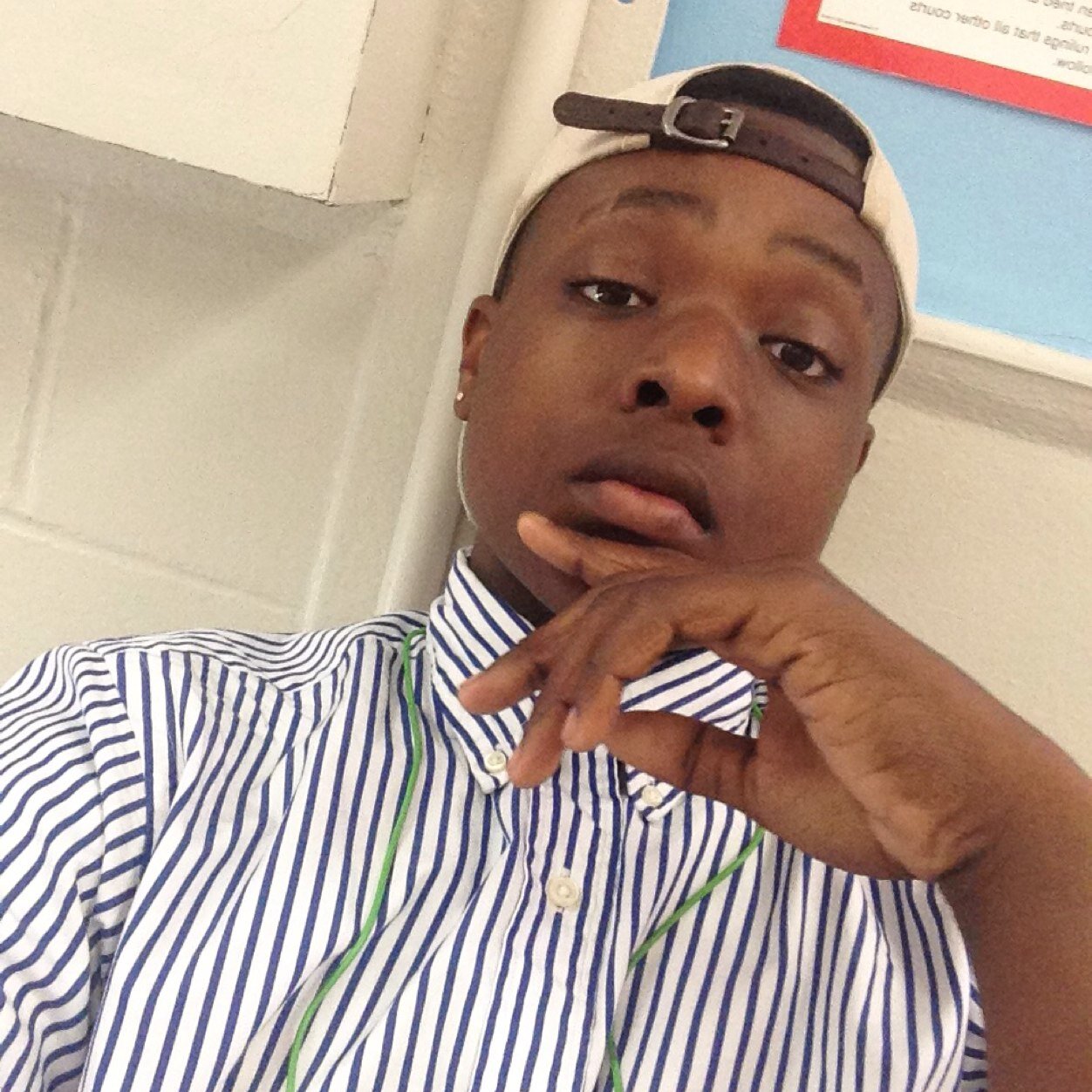 Cool nigga,,, No beef allowed ❌❌ C/O 015 You lost? Follow Me I Know The Way!