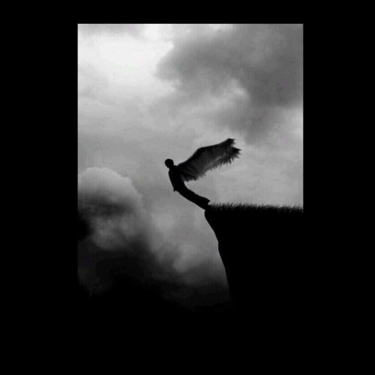 Hateforwhoiam's profile picture. Not clean ||