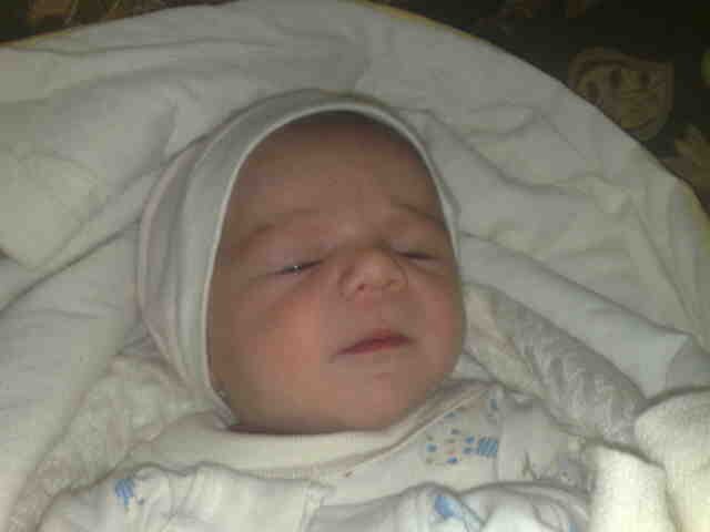 Ahmad102032's profile picture. 