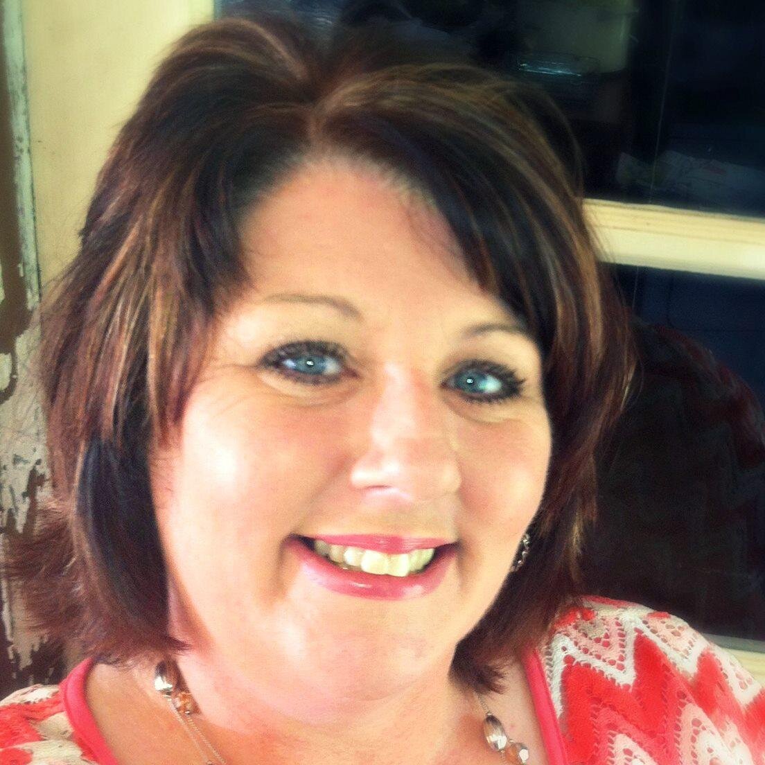 I love helping people get healthy and changing their lives for the better! I love to share my journey with Plexus Slim! http://t.co/VPt9bZ4Y