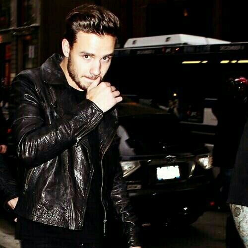 ohforsureman's profile picture. Hey cutie! Do me a masaive favor and rt the link? It'd mean alot! Ilysm! And if you already did, thankyou!