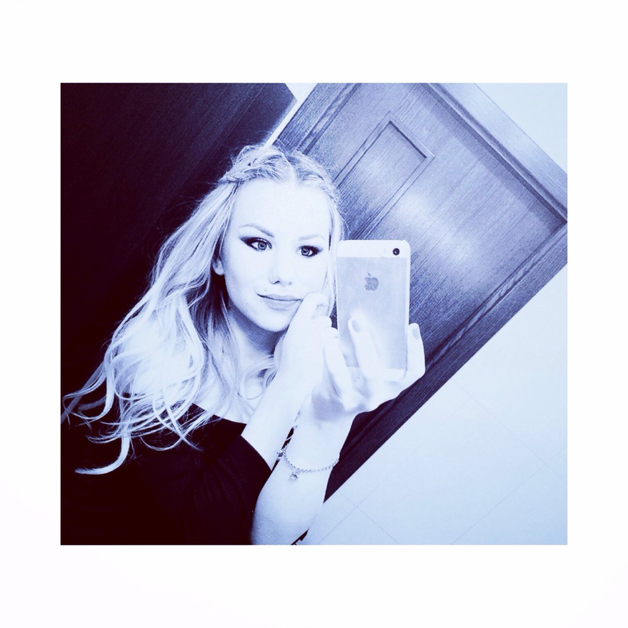 OlyaLengas's profile picture. Instagram : OlyaLengas