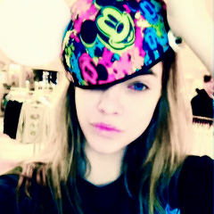 @barbarapalvin jdb pll tvd sg mc ilysm horror movies. ♥