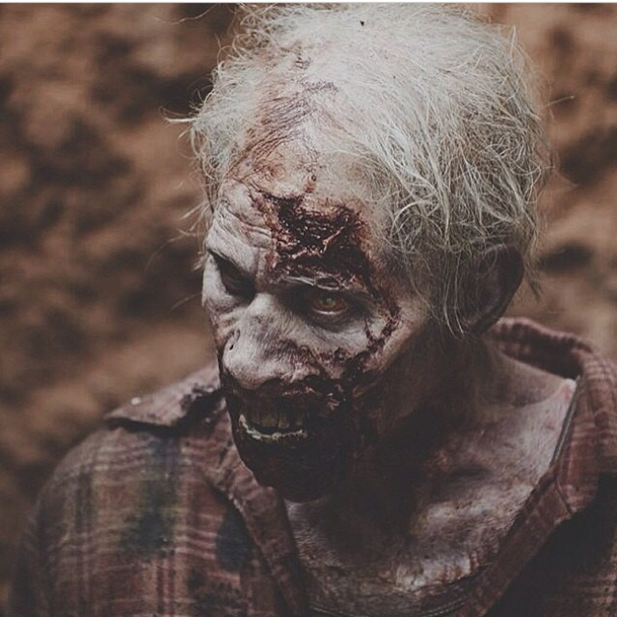 Carls_Gun's profile picture. ¢нαи∂ℓєя яιggѕ ℓιgнтѕ υρ му ωσяℓ∂ ℓιкє тнє 4тн σf ʝυℓу / ι gσт 99 ρяσвℓємѕ вυт уσυ ωσит вє σиє / αѕ∂fgнʝкℓ кυяℓ ιℓу