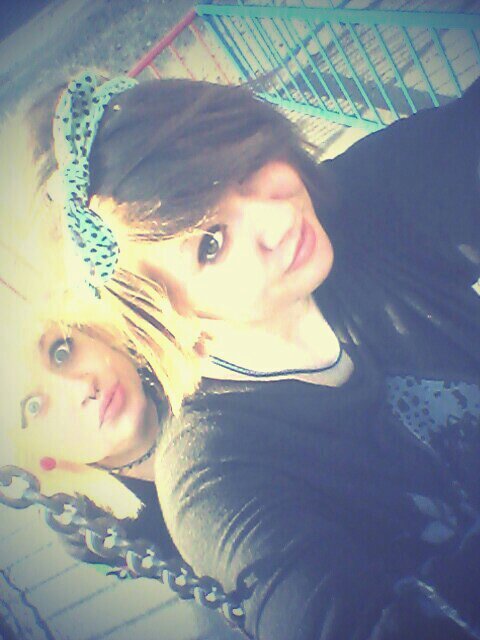 emoghostgirl123's profile picture. 