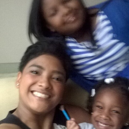 starrstudded_10's profile picture. God and My Family are all I need. #SquadGoals #Happy