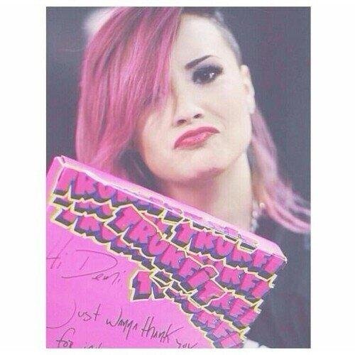 follow @geekydemetria please, it'd mean a lot cuz she's trying to get to 17k!! thank you if you do! ilysm. @geekydemetria @geekydemetria @geekydemetria :)