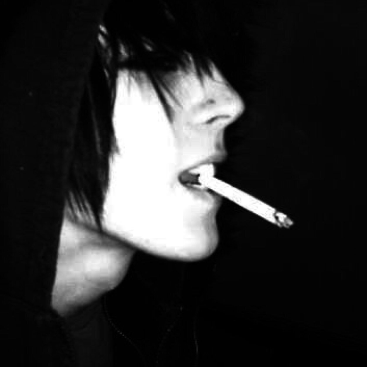 Itznazen's profile picture. Gonna change myself....