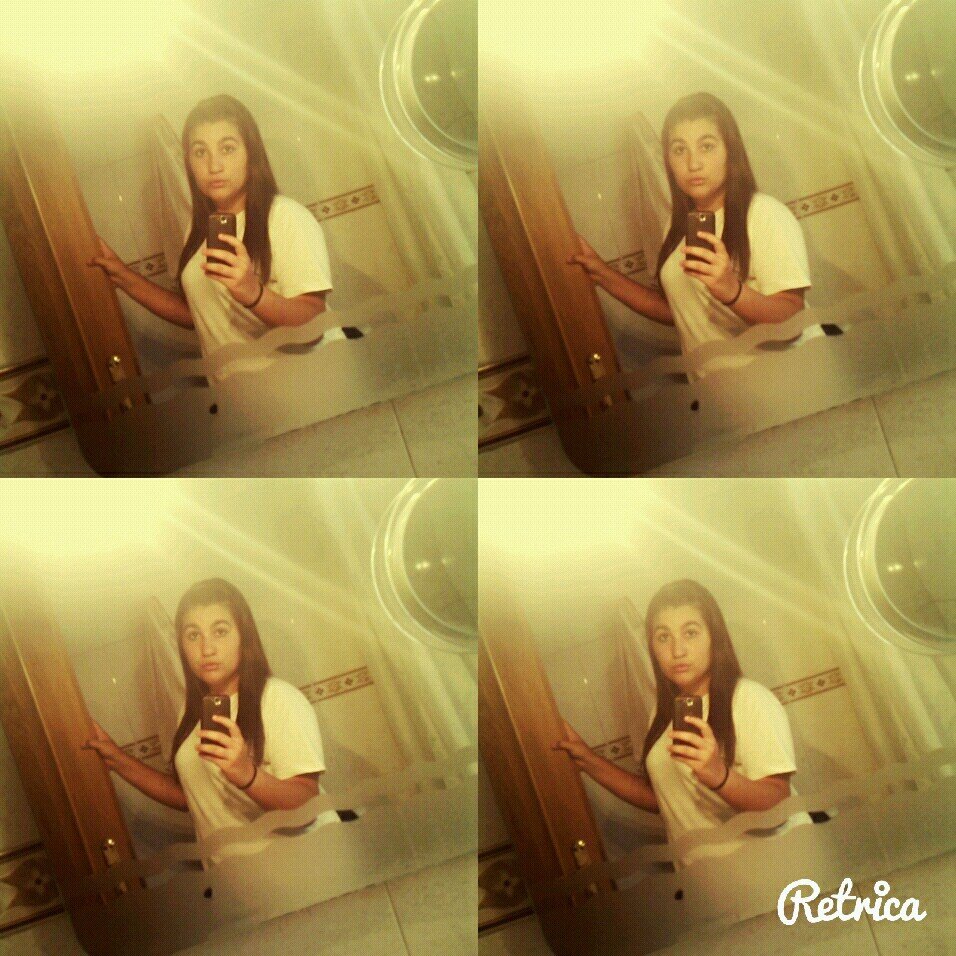 soy amable me apasiona cantar mi mayor sueño es ver a AURYN