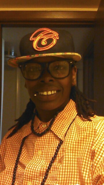 TwinTuneCHI's profile picture. If you want what you've never had, you have to do what you've never done. #TFB #teamlesbostar