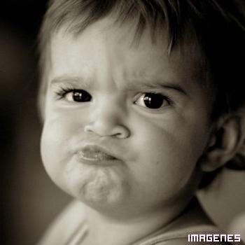 residentefucker's profile picture. ¿Quieres quejarte de esas vecinas ruidosas?¿Estas cansado de ese tipo que siempre se cuela en la cena?¿Te aburres y te apetece movida? ¡Nosotros lo publicamos!