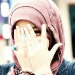 SarahSarosha's profile picture. 