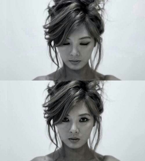 The one and only Kim Hyuna parody and roleplay twitter. South Korean idol, singer/songwriter, rapper, dancer, model and designer.