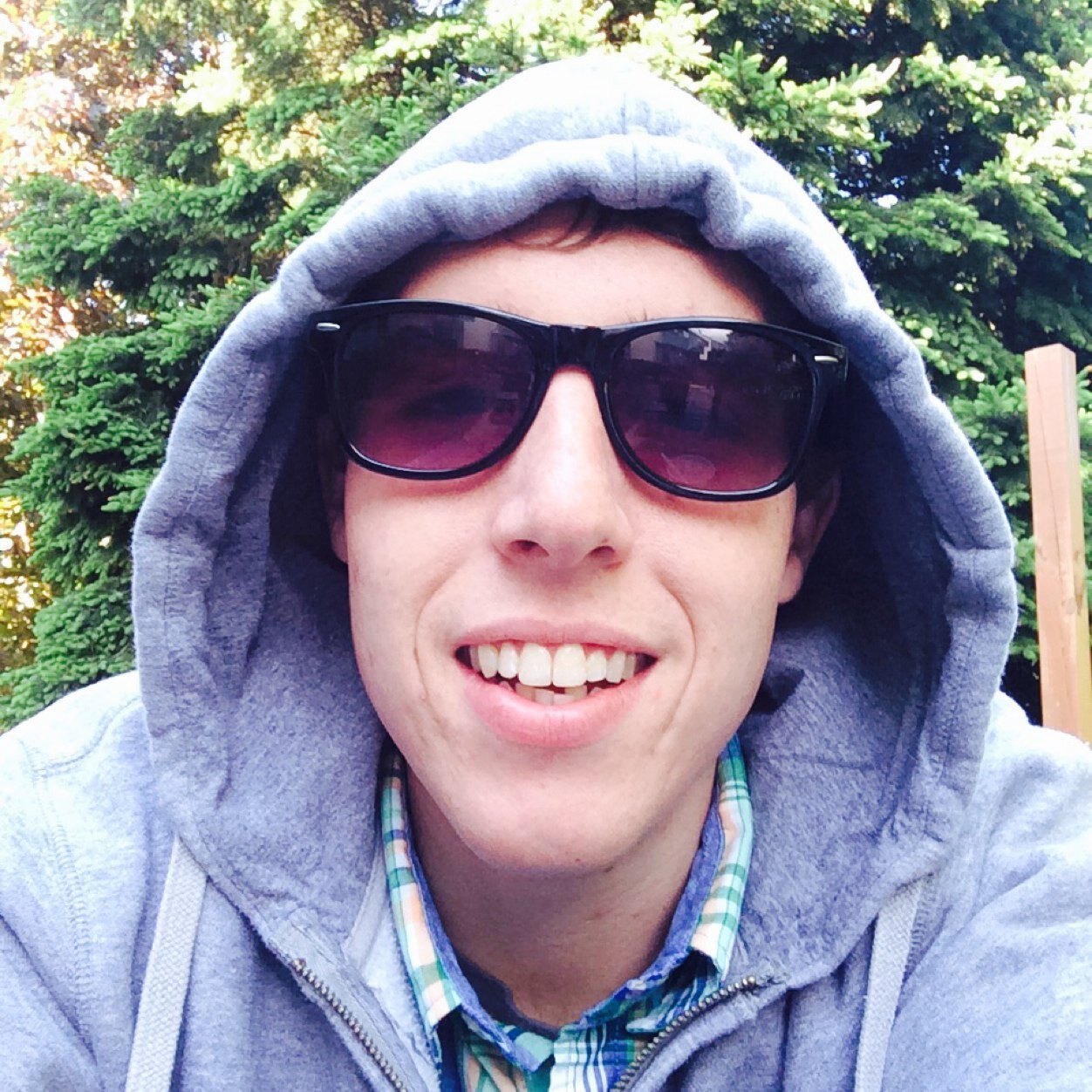 I blog about craft beer and new alternative music at https://t.co/ZrxfHTjBlM. I also tweet about video games.
