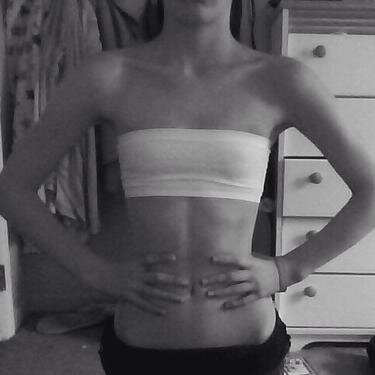 Sad depressed teenager with an ed. Pro ana. I hope I can inspire someone with my posts. •keep calm and fast on•