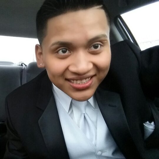 TooEazyVik's profile picture. M.O.E #teamInkUp  follow me on IG @tooeazyvik ✌