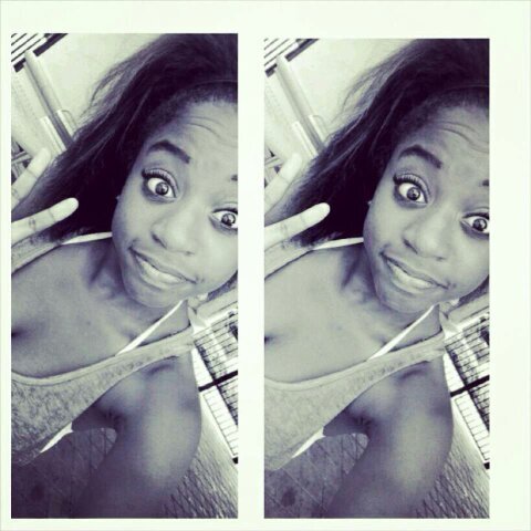 Royaltyyx3's profile picture. Leo|16|Basketball|Music|I Follow Back