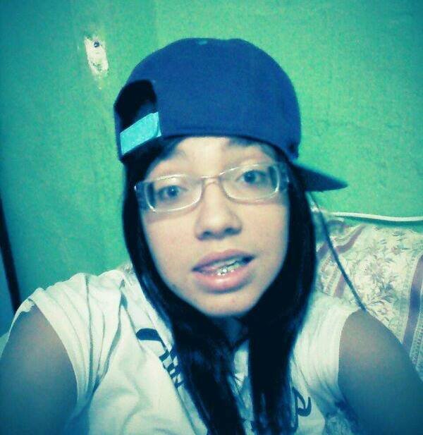 @Belieber @Skatista :3 B| 
Me seguem ! sigo todos de volta u-u 
Whats : 18996021223 
Face : Yasmim estefani :3  HAHA ! *-*