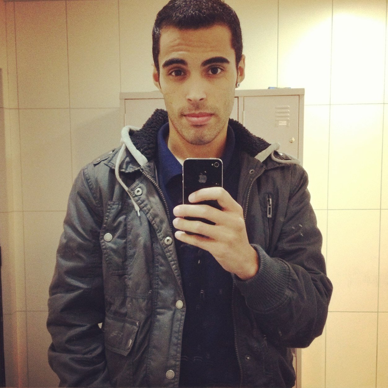 Emersongcs's profile picture. 