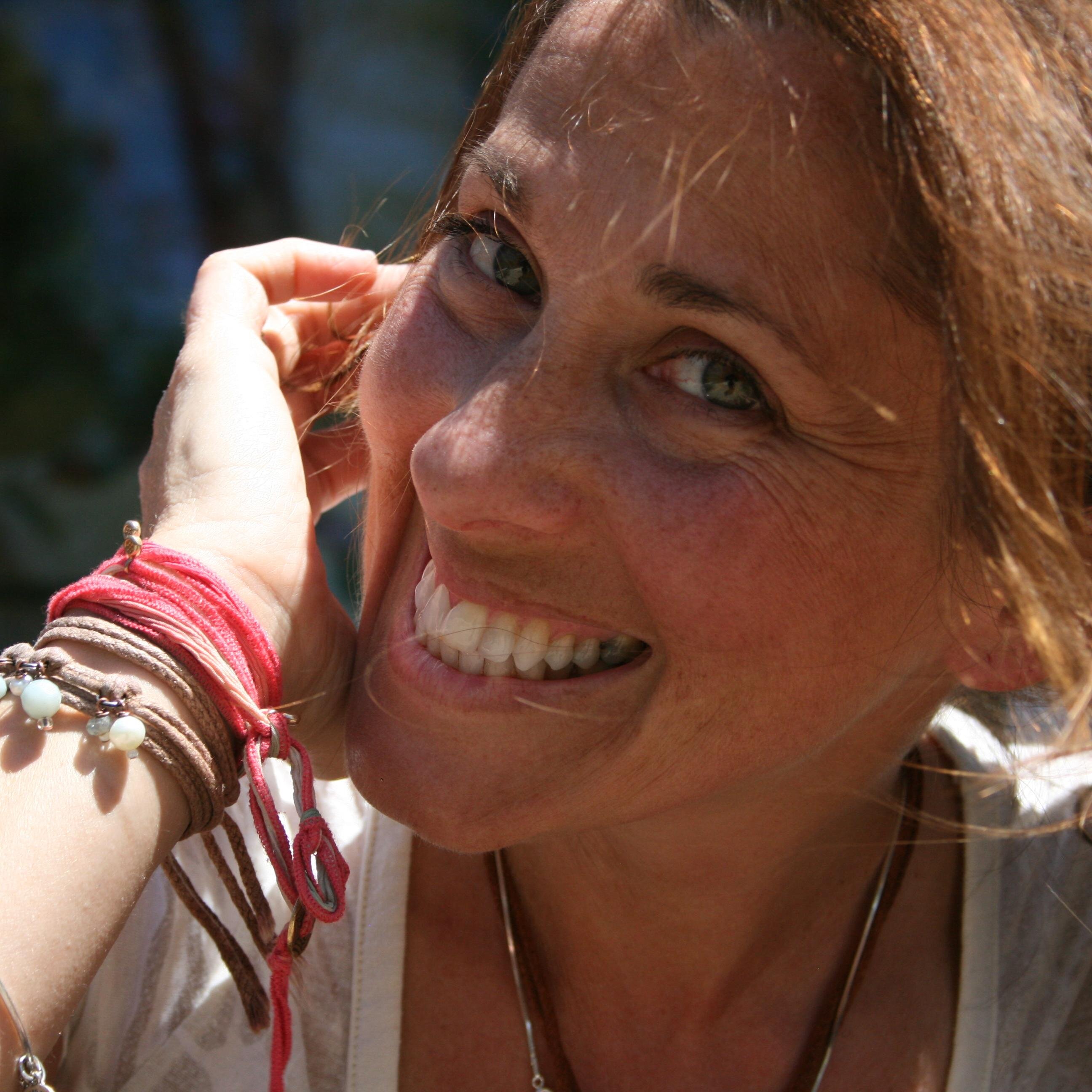 SocialShowtalks's profile picture. #socialmedia #marketing, #brand development