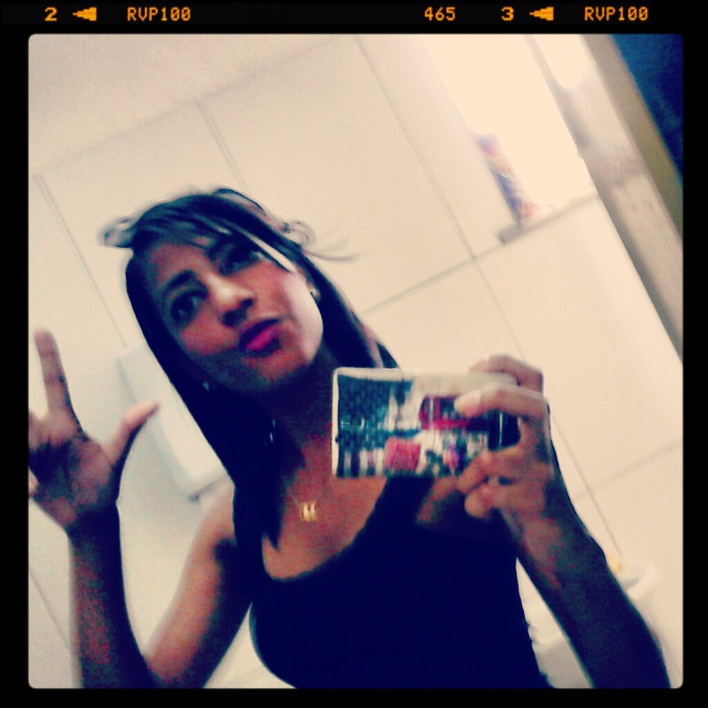 ORKUT-
dih.reis.18@hotmail.com
FACEBOOK:
http://t.co/9S1C2iUdLC