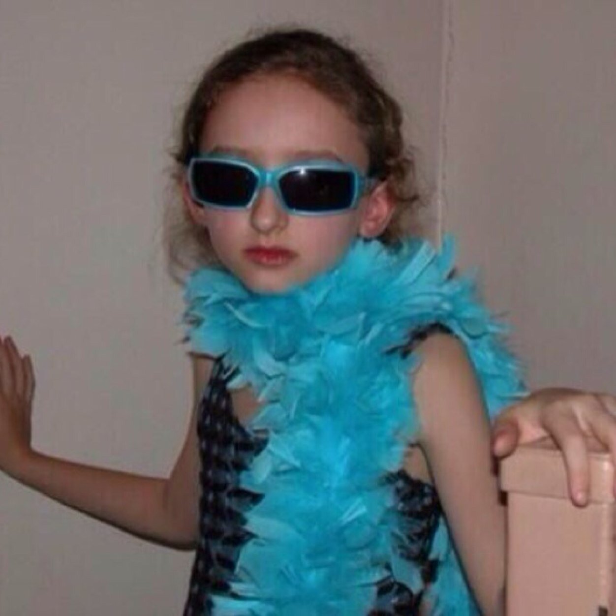 TeensXBeauty's profile picture. Giving advice to the beautiful teens everywhere :)