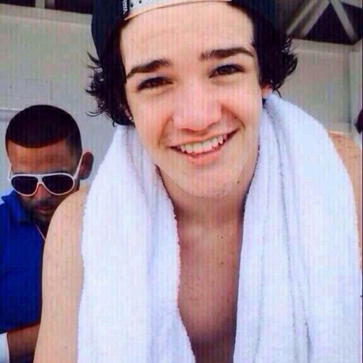 AYYYYY FOLLOW @nicotinejacob PLEASE