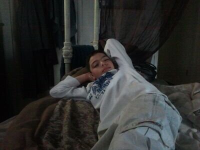 chris_mayo12's profile picture. Snitches get stitches