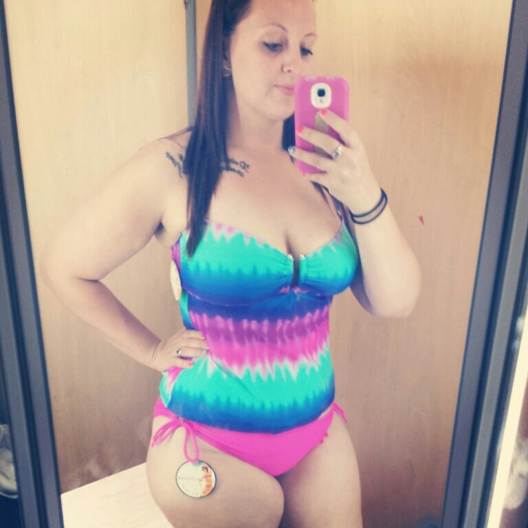 #Student  #Job  #LiveinOrlando #TeamIndependent
#TeamThick  #TeamFollowBack  #TeamILoveCars
Welcome To My World