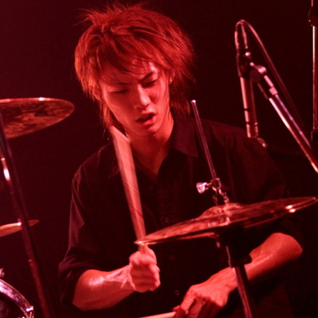 Drum/Guitar/ex.TO MEGA THERION/メロデス大好き/デスラッシュ最高/メタラーだけど、どんなジャンルの音楽大好き/ドラムもギターも好き/メタラーだけど、一番尊敬するドラマーはメルテイラー
