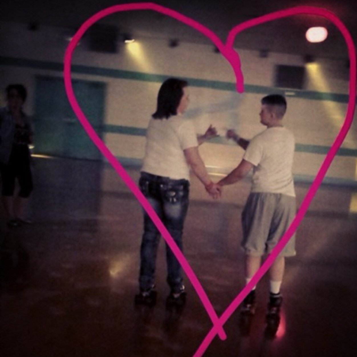 chilsonb8's profile picture. Single(;