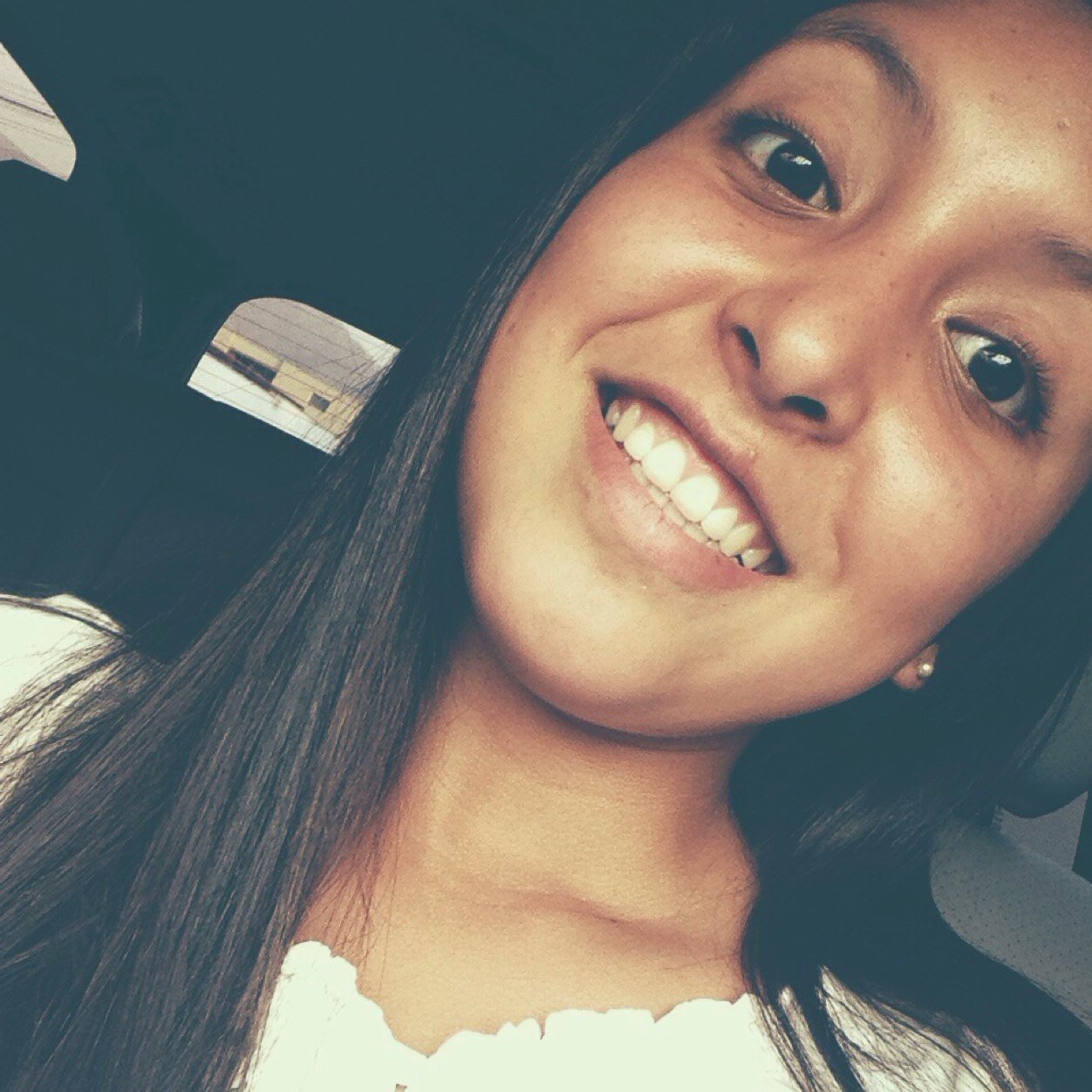 Far too many people are looking for the right person, instead of trying to be the right person✨
 
Peruvian❤️
