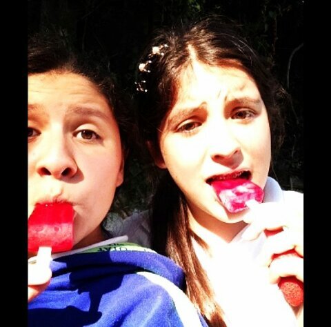 valelunaatb's profile picture. 