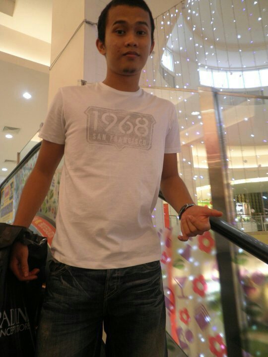 dont trust a terrorist..wechat id:fikrihassim92..