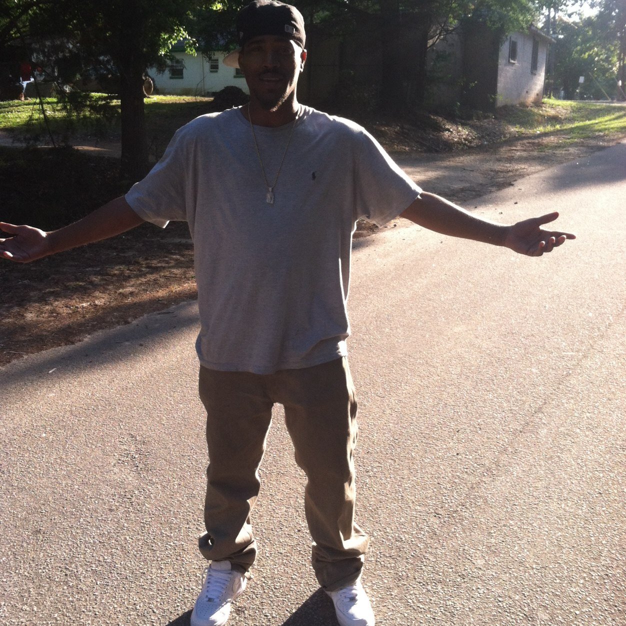 2_kool_4_skool's profile picture. 