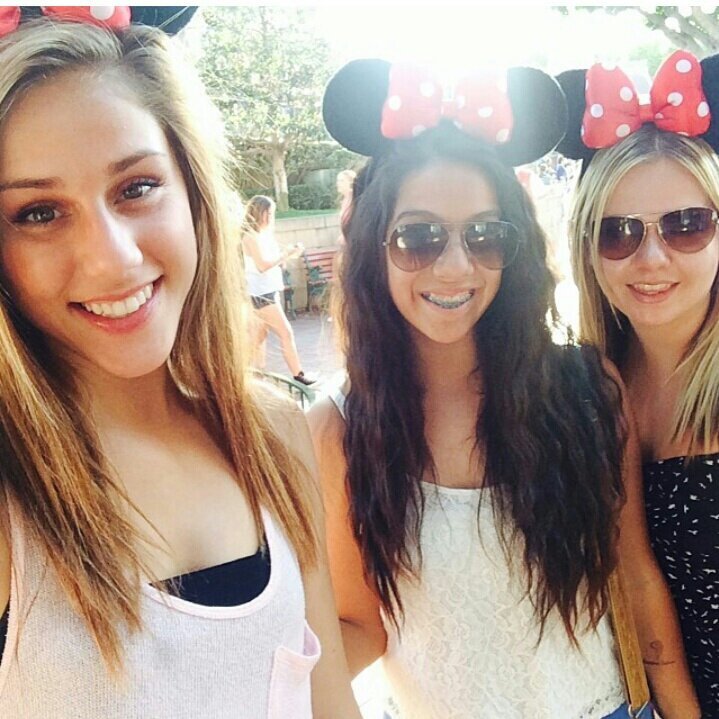 alyssa4712's profile picture. 