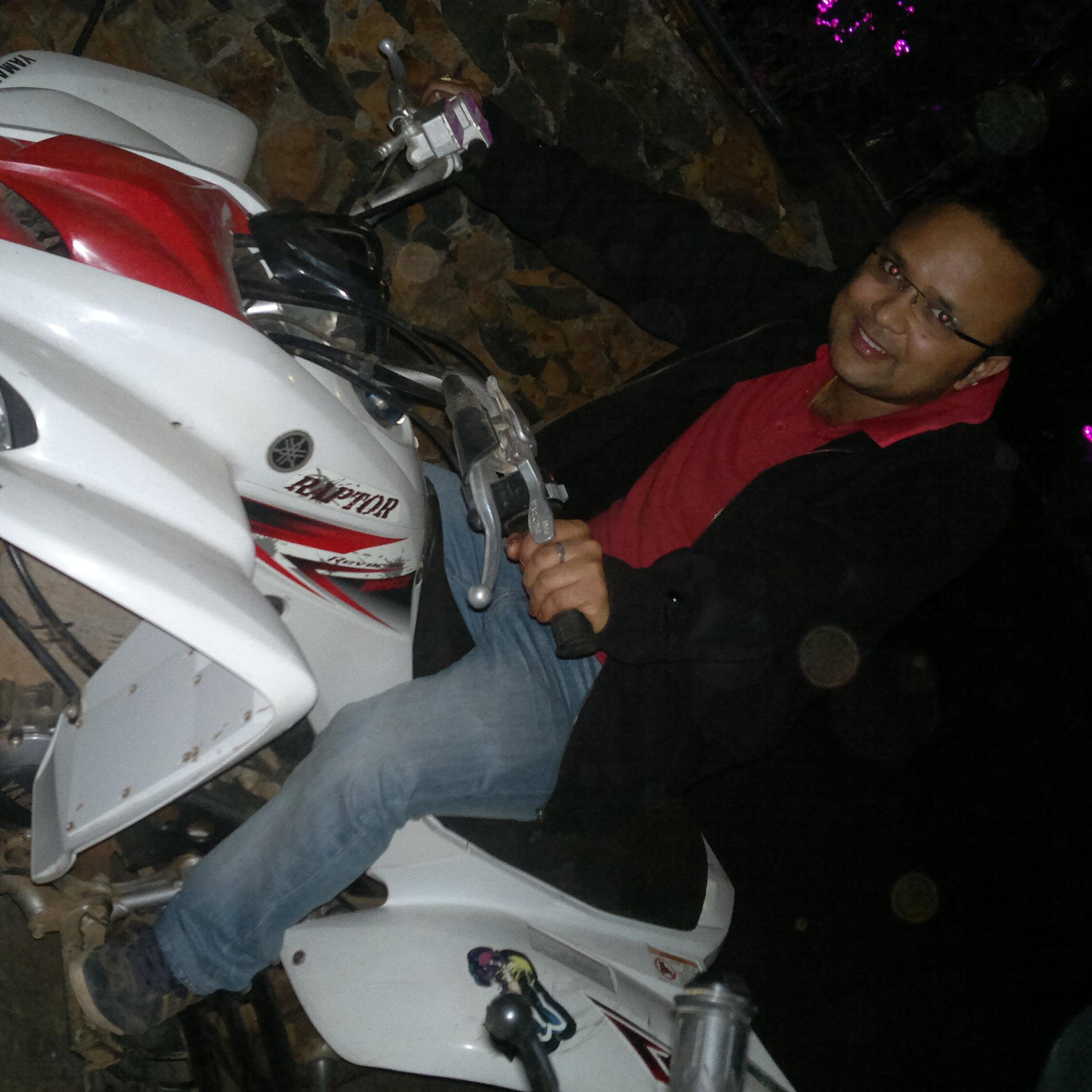 luvzzone's profile picture. 