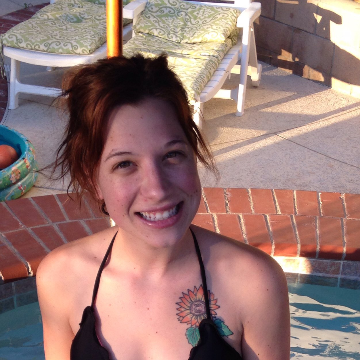 carahunt_'s profile picture. 