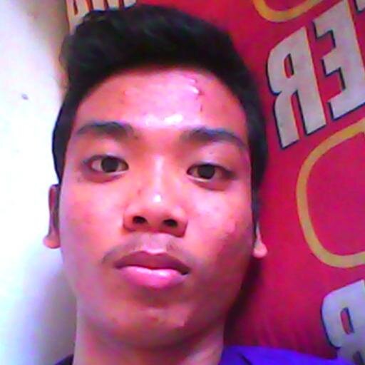 FR-16 ...... GLORY GLORY MAN UNITED .... hidup indah bila di syukurin ......