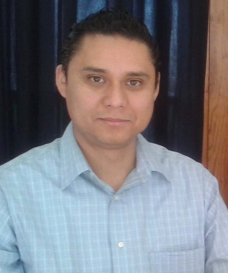 Licenciado en Farmacia, Aux. de Investigación en los Servicios de Salud de Hidalgo. Estudiante de la Mestría en Salud Publica en la UAEH