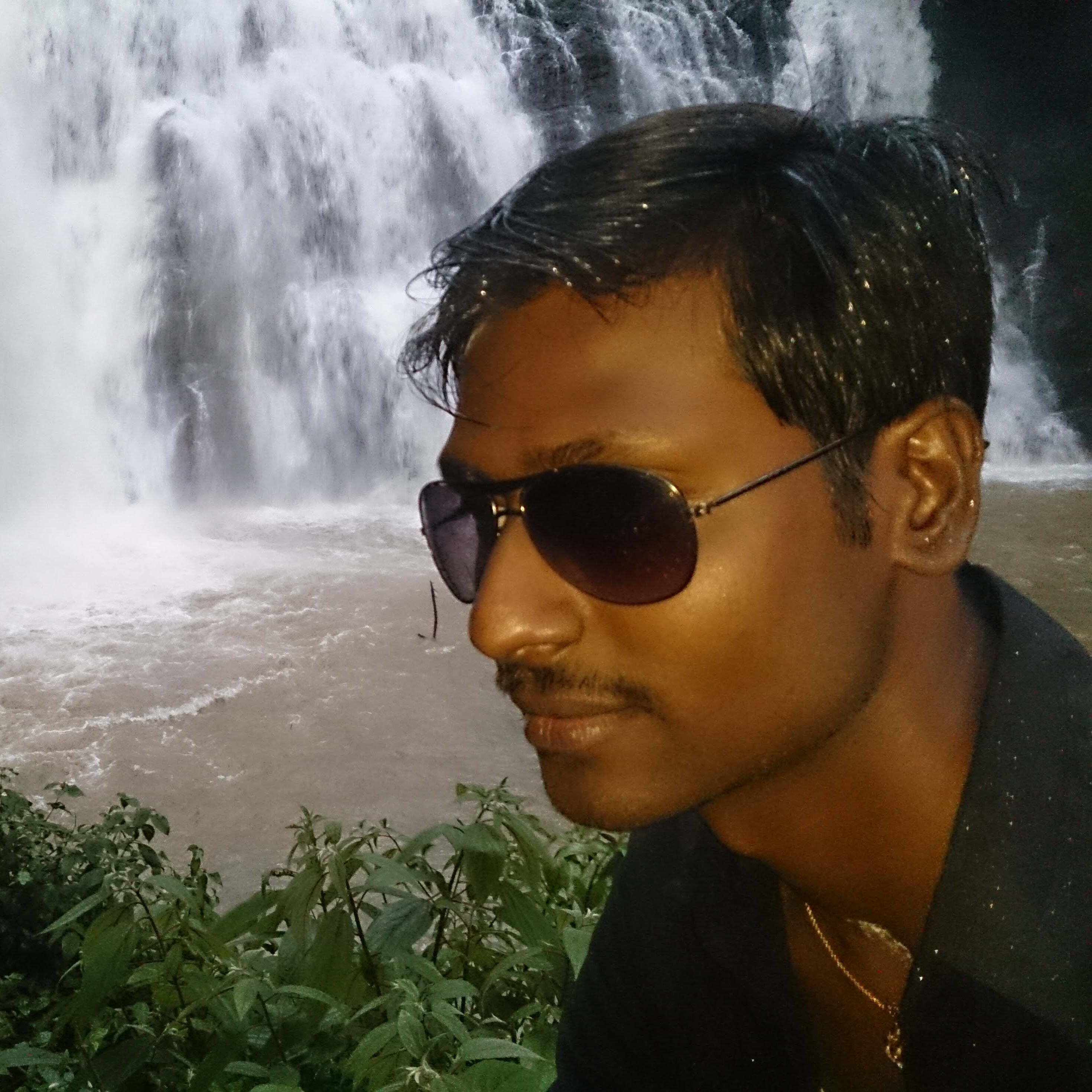 Graphics Designer @ AP International Films