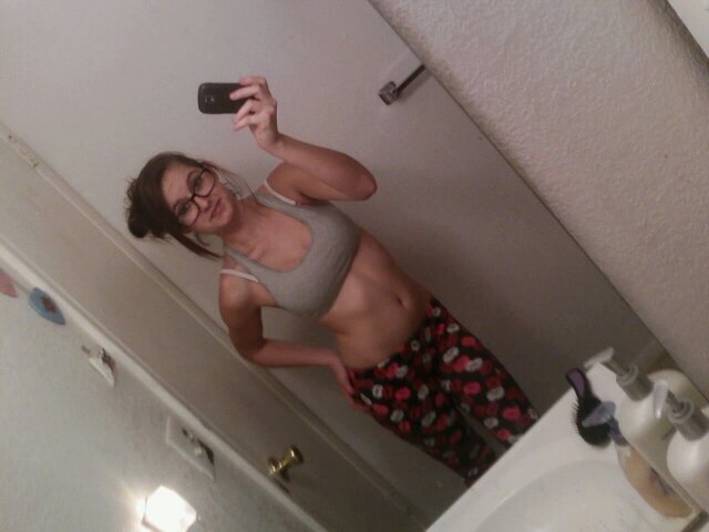 BaileyDietz's profile picture. Kik : BaileyCutiePieDietz . Snapchat : southern_angle .Im a short country girl . I love football and UFC . I sing dance cheer play softball and fight .