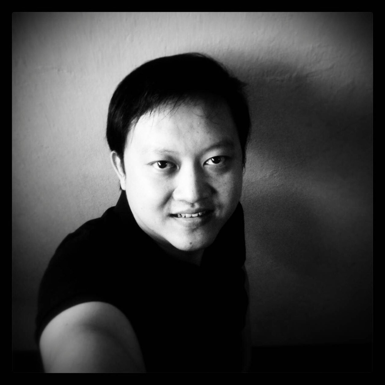 natthaphum's profile picture. 