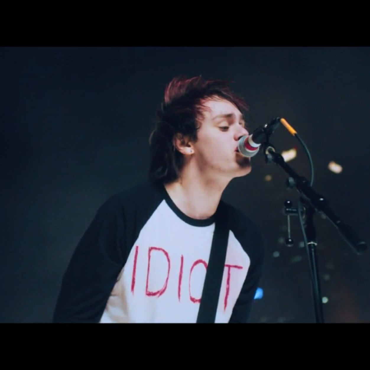 Just a teen whose life revolves around bands .