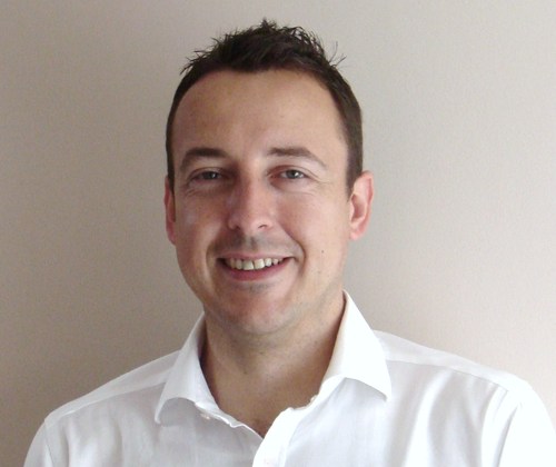 Business-led, results-driven & commercially aware IT Professional with a successful track record delivering large-scale and complex IT programmes. My own views.