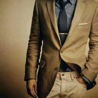 تغريدآاتيّ في ٱلمفضلة ‏‏‏‏‏‏‏‏..**