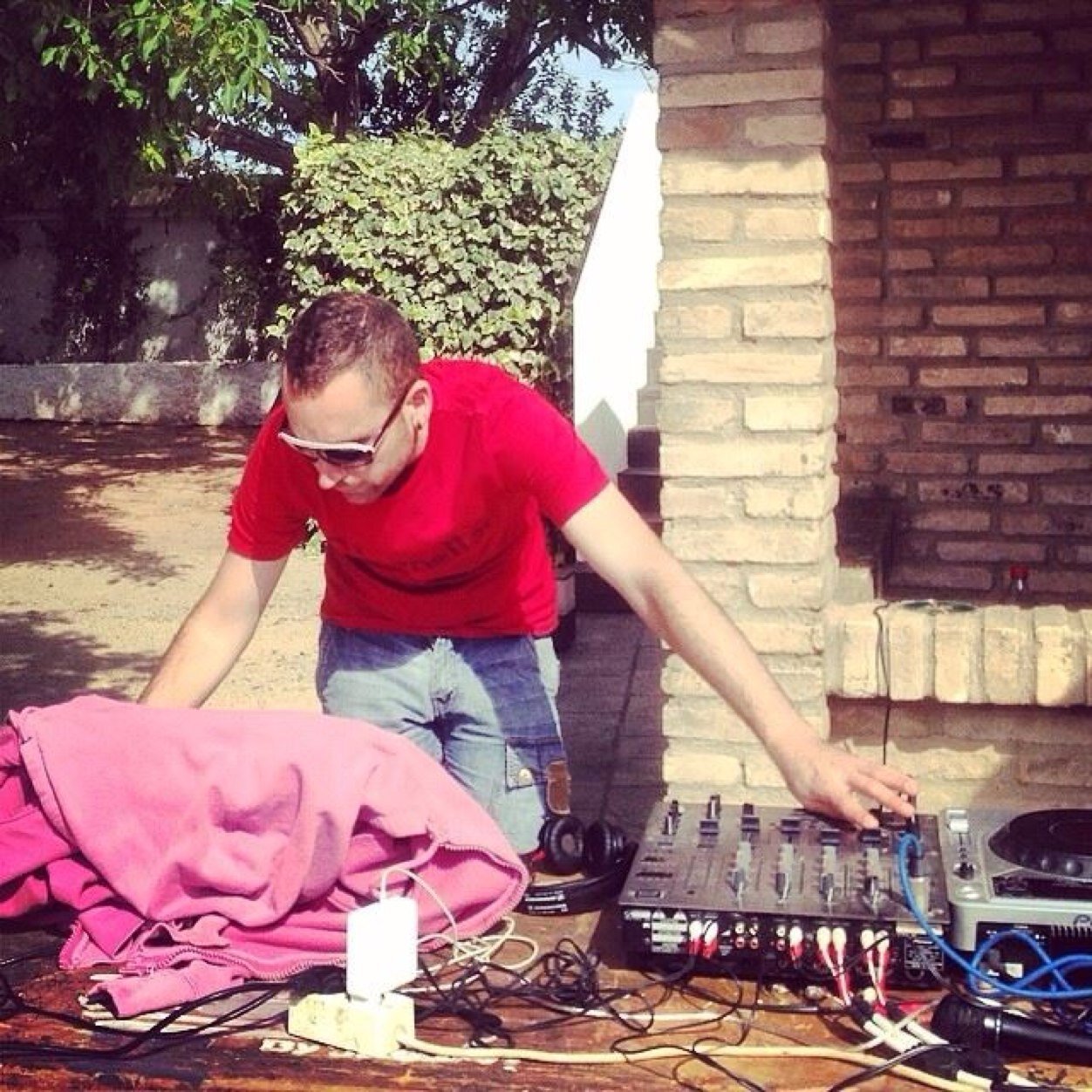 RauLerma's profile picture. Un tio de lo mes normal xeee!apassionat de la música a un nivell que comença a preocupar-me però,que ja no té remei.