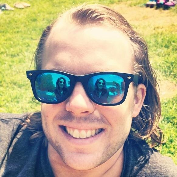 hjmaneschijn's profile picture. Henkjan ''Nijverdal - Basketball - Muziek - Hiphop - Films - Hardlopen - Sport - Prins (Roelof) Hendrikstraat - Grapjes'' Maneschijn