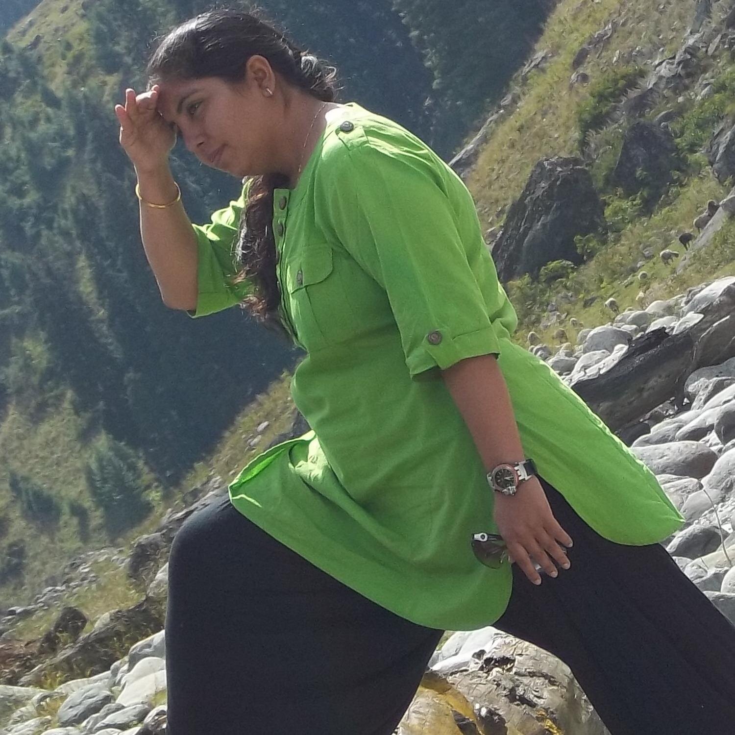 rooopz's profile picture. 